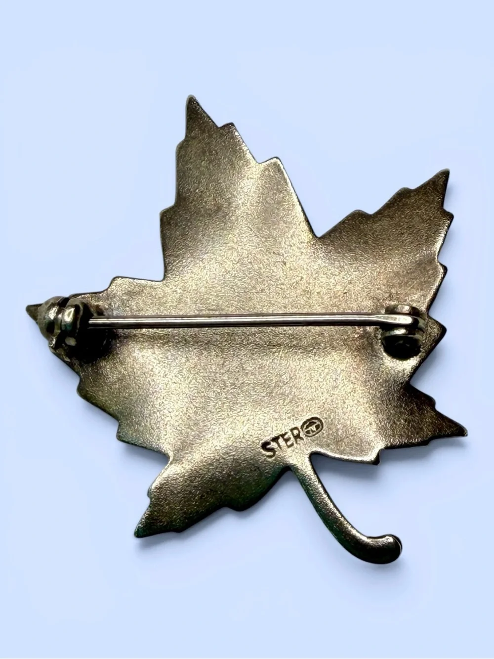 VTG Estate Sterling Silver Maple‎ Leaf Brooch Pin Nature Botanical Canada Marked
